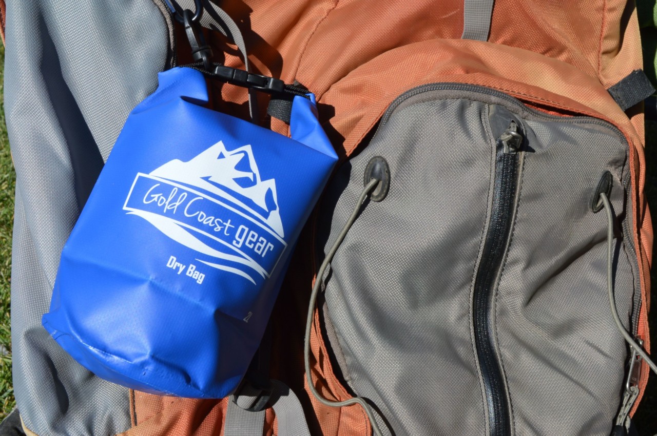 How to Keep Backpacking Gear Dry: the Pros and Cons of 5 Options