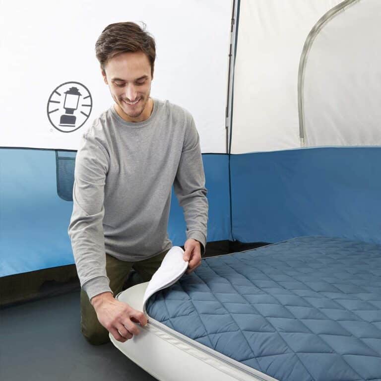 Coleman Inflatable Airbed mattress with pump